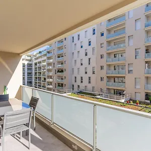 Apartment Panier, Major, De 47 M2, Parking Et Terrasse
